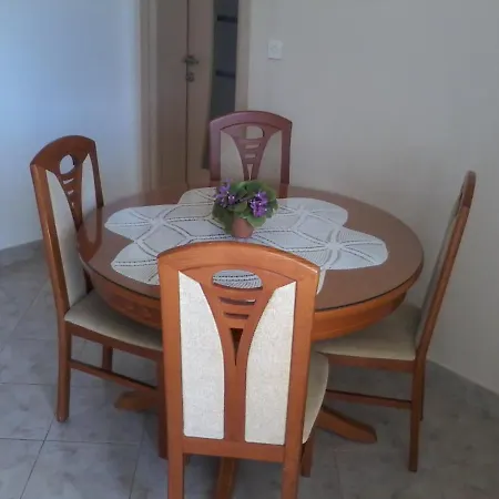 With Parking Space Vinisce, Trogir - 12248 *