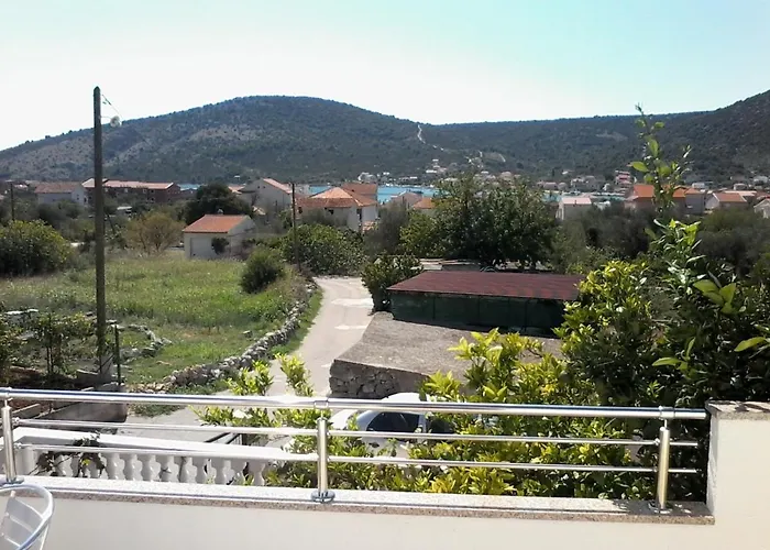 With Parking Space Vinisce, Trogir - 12248 *